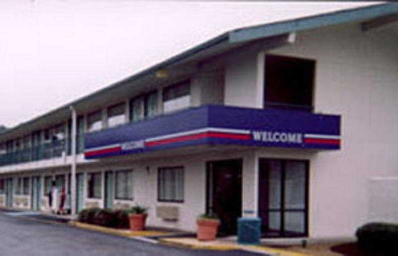 Motel 6-Troutdale, Or - Portland East Eksteriør billede